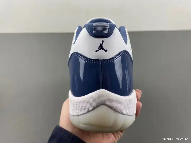 Jordan FV5104-104 Retro Midnight 11 Low (2024) Navy 0615